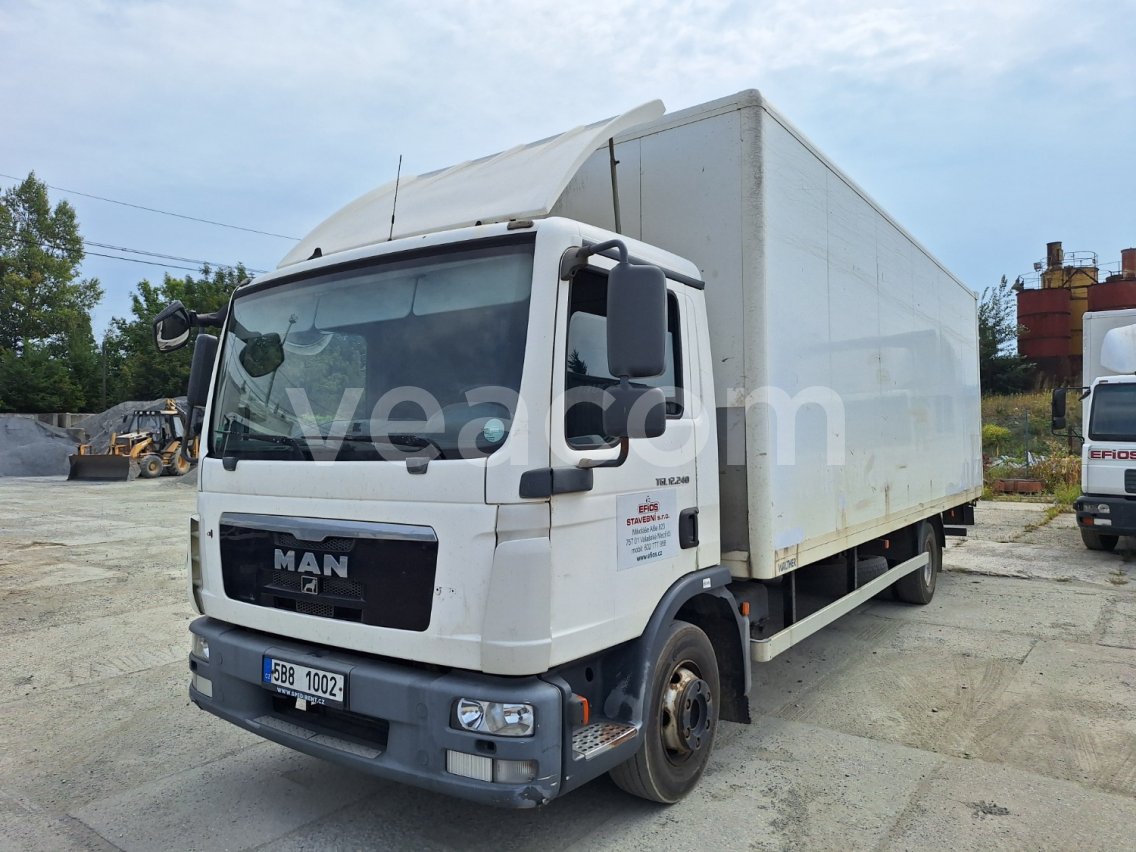 Online aukce: MAN  TGL 12.240