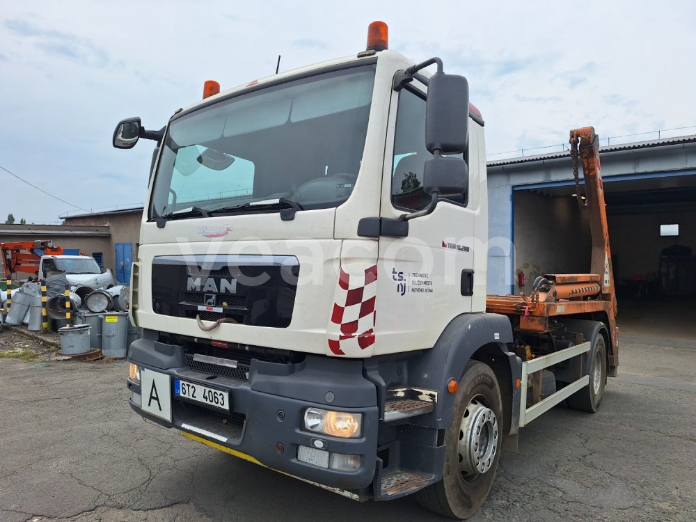 Aukcja internetowa: MAN  TGM 18.280 4X2 BB