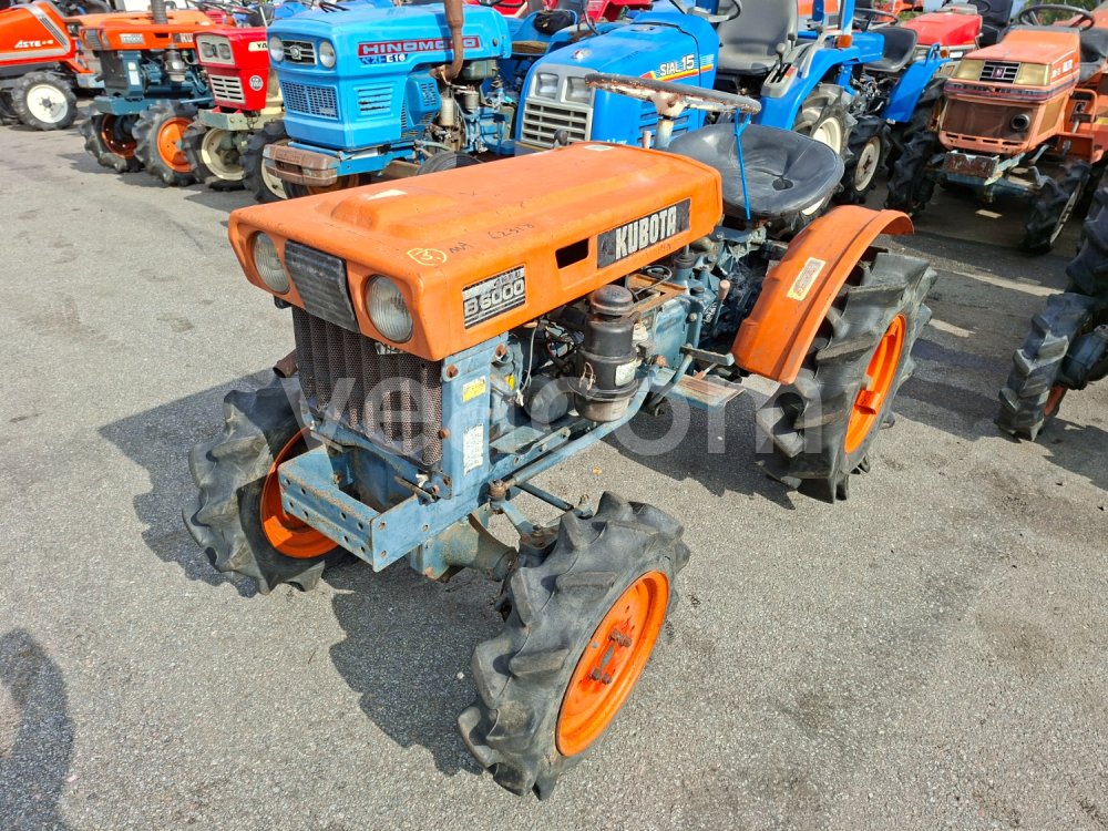Online aukce: KUBOTA  B 6000 4X4