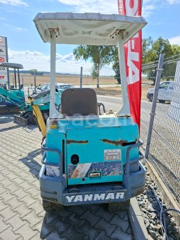 Online aukce: YANMAR  B17