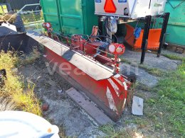 Online auction:  PLUH PŘEDNÍ NA TRAKTOR