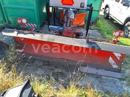 Online aukce:   PLUH PŘEDNÍ NA TRAKTOR