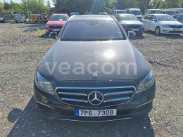 Online aukce: MB  E 220 D 4MATIC 4X4