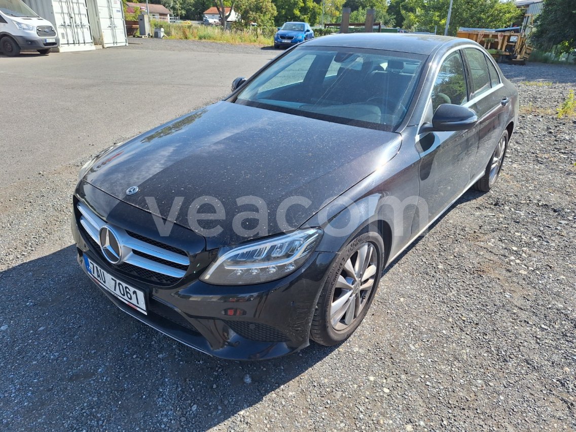 Online aukce: MB  C 200 D