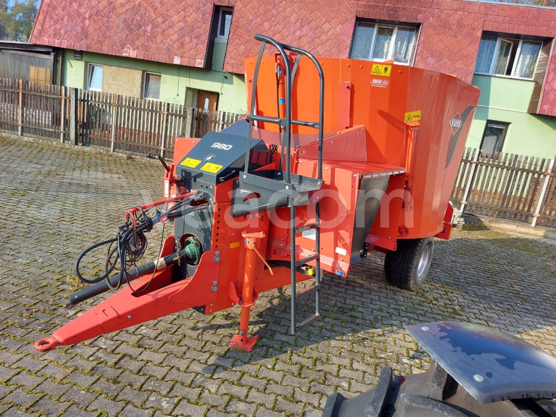 Aukcja internetowa:   KUHN EUROMIX 980