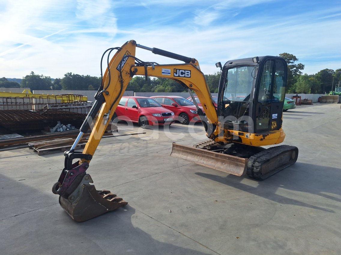 Online aukce: JCB  8035