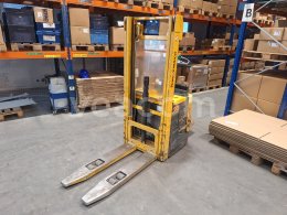 Online auction: JUNGHEINRICH  ERC 216