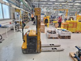 Online aukce: JUNGHEINRICH  EJC 16