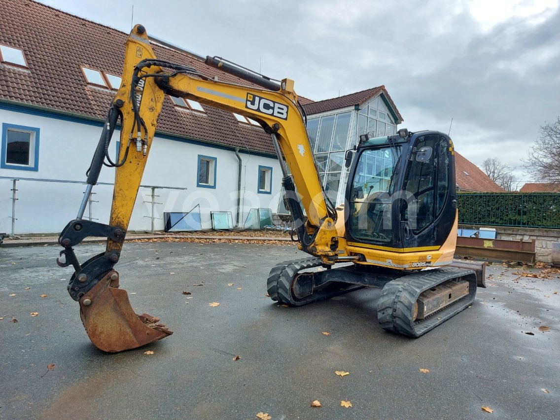 Online auction: JCB  8085 ZTS