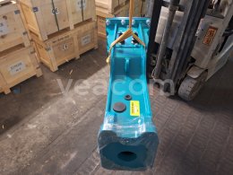 Online aukce:   BULLDOG B680