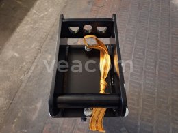 Online aukce:   BULLDOG B530