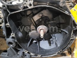 Online aukce:   ROBOTICKÁ PREVODOVKA 20 DS22 9HZ 1.6 HDI