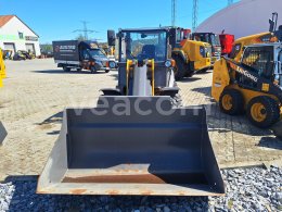 Online aukce: MECALAC  AX1000 4X4