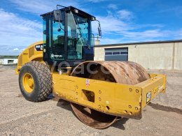 Online aukce: CATERPILLAR  CS66B