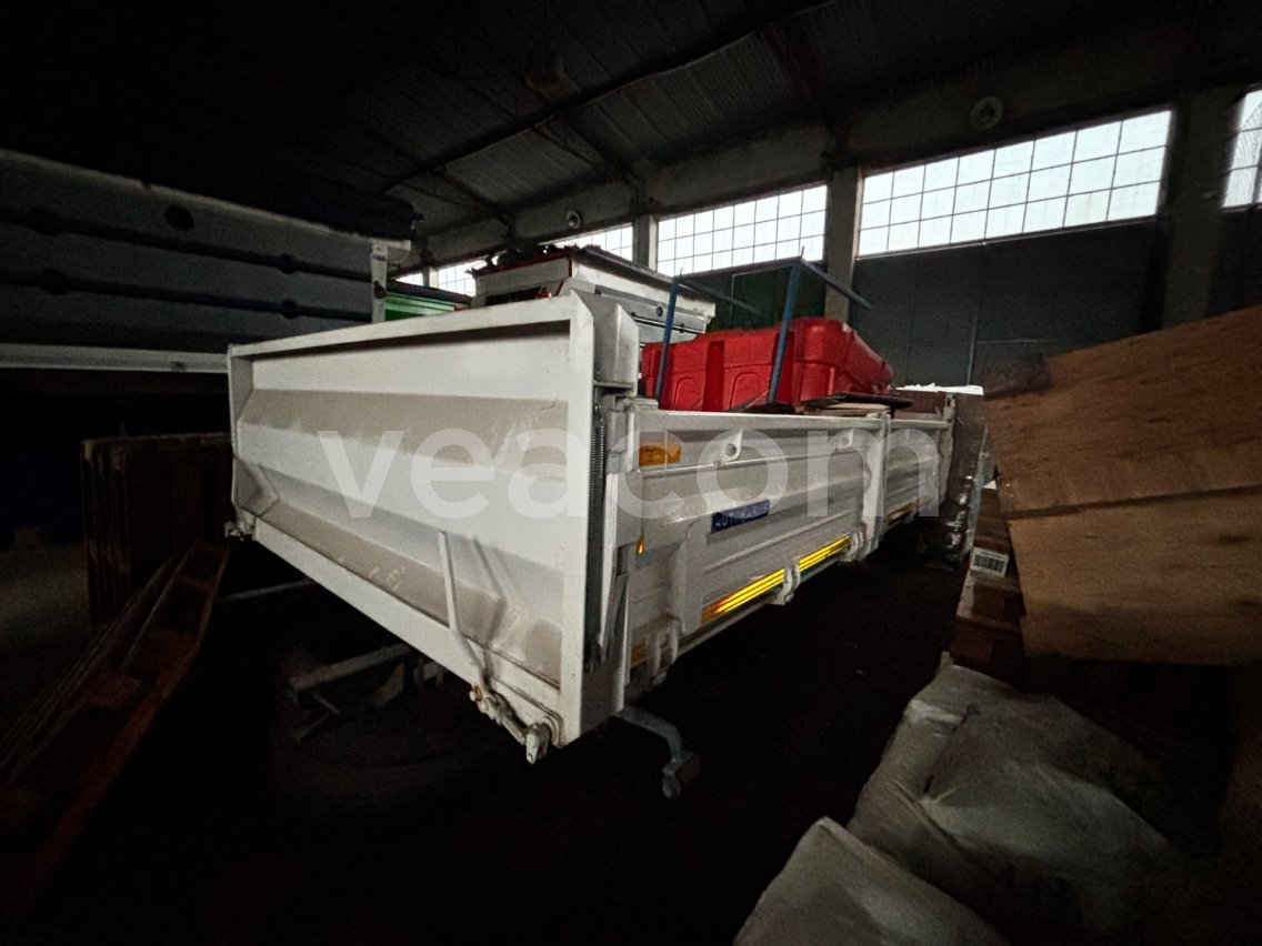 Online aukce:   AUTOKAROS SKV 18038