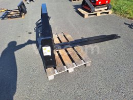 Online aukce:   VIDLE PRO SMYKOVÝ NAKLADAČ S HYDRAULICKÝM POSUVEM GIYI SF60