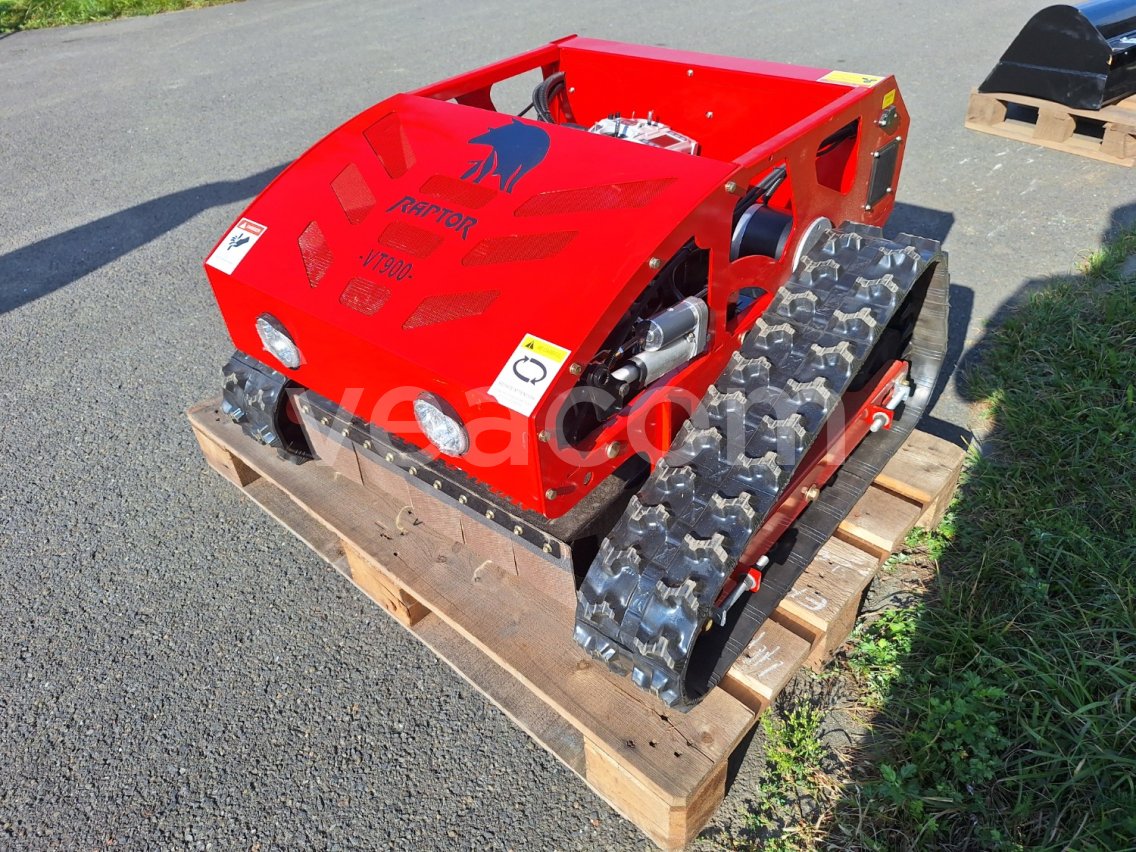 Online aukce:   RAPTOR VT 900