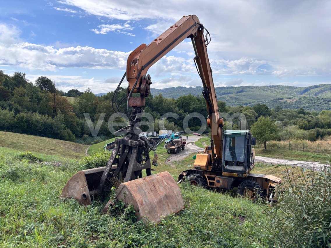 Online aukce: CASE  WX 170
