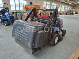 Online aukce: ISEKI  SXG 323