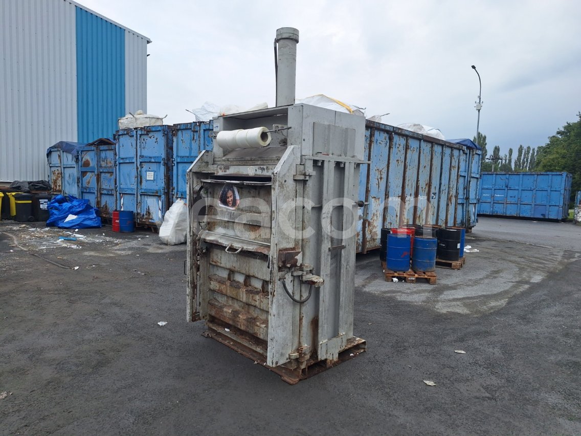 Online aukce:   LIS - HSM 500.1