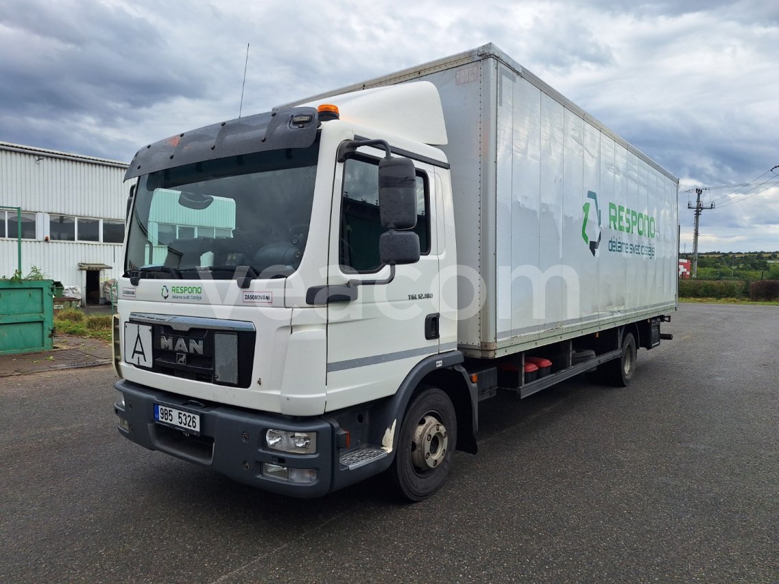 Online aukce: MAN  TGL 12.180 4X2 BB