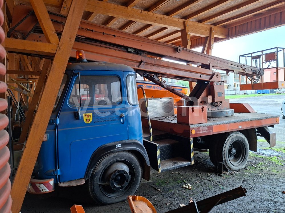 Online-Versteigerung: AVIA  30K + MP 13-1