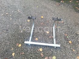 Online aukce:   STOJAN NA MOTOCYKLY