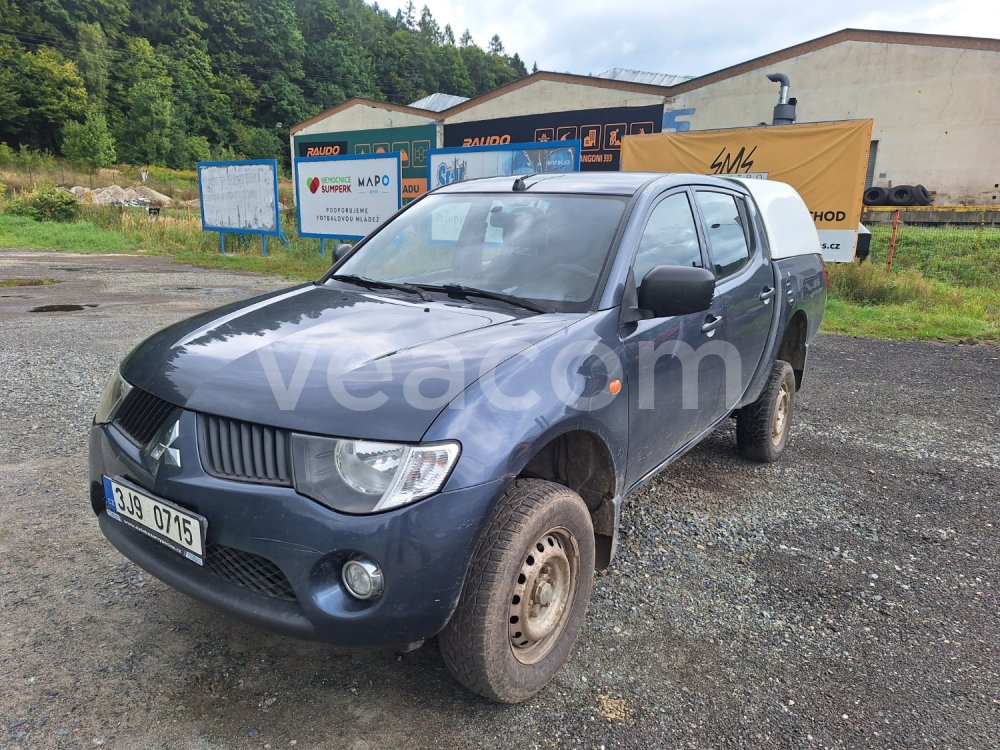 Online auction: MITSUBISHI  L 200 DC KB4TNJNUZL6