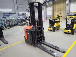 Online aukce:   BT SPE 125