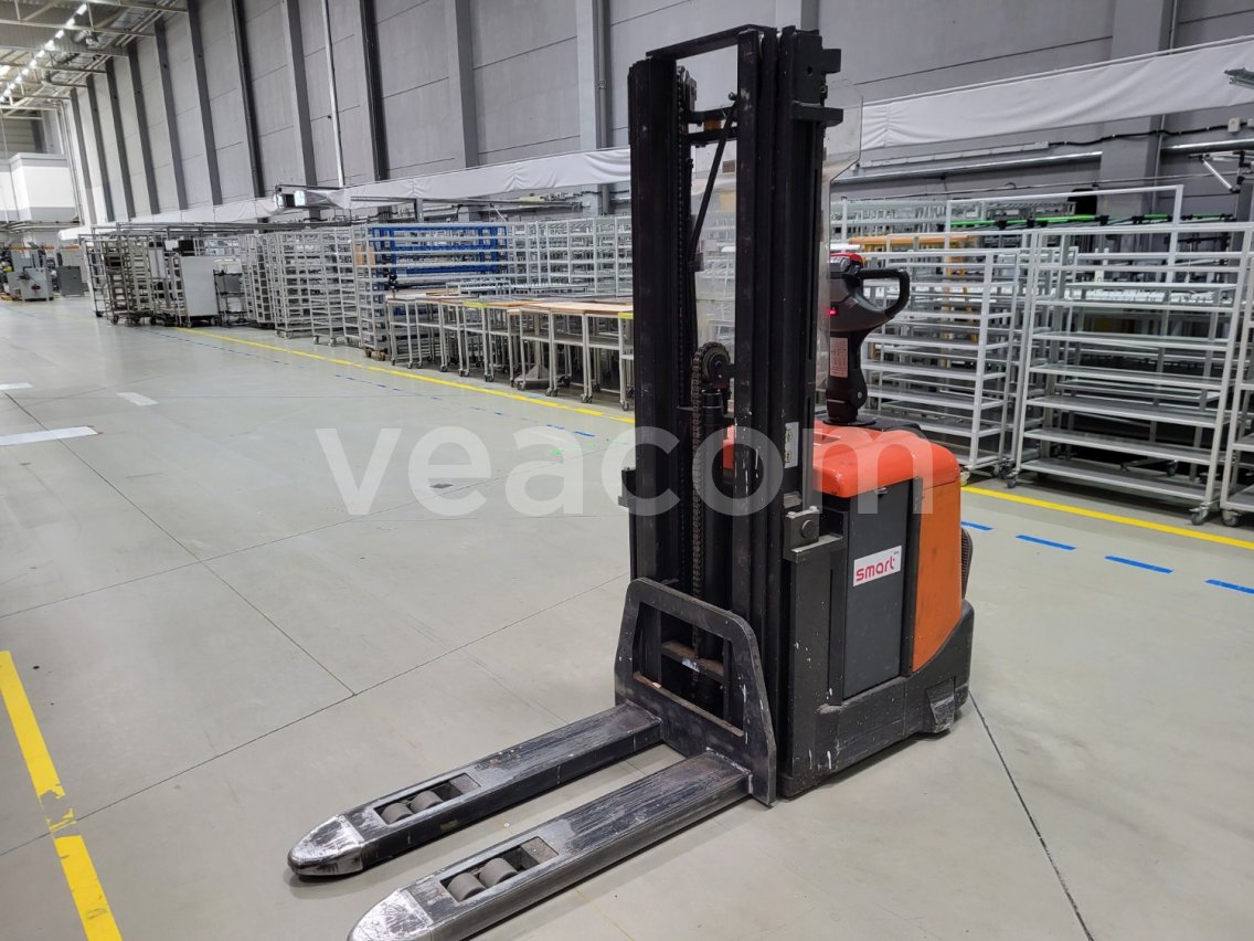 Online aukce:   BT SPE 125