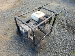 Online auction:  EA 3000