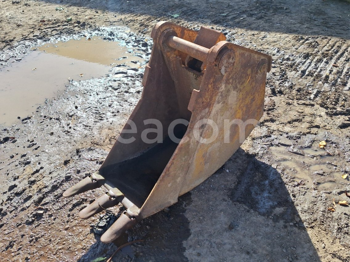 Online aukce:   PODKOPOVÁ LŽÍCE 35 CM ZUBY