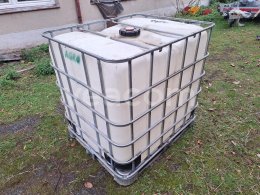 Online aukce:   IBC KONTEJNER 1000 LITRŮ