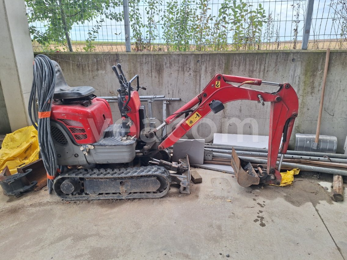 Online aukce: KUBOTA  K 008