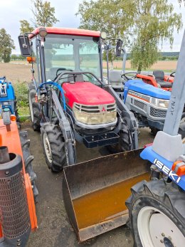Online aukce: MITSUBISHI  GOZ 28 4X4 + NAKLADAČ