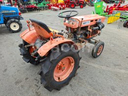 Online aukce: KUBOTA  B7001E