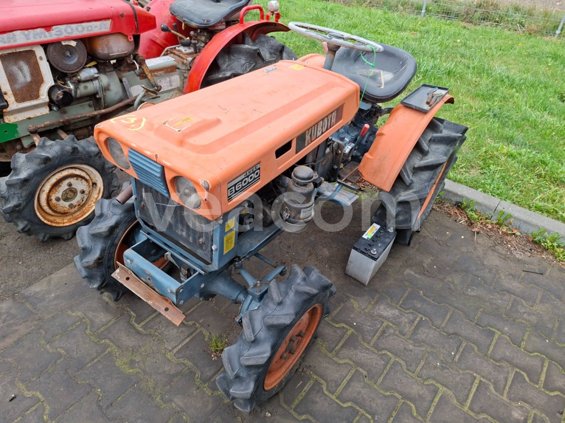 Online aukce: KUBOTA  B 6000 4X4