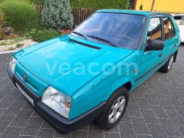 Online aukce: ŠKODA  FAVORIT 135 GLXI