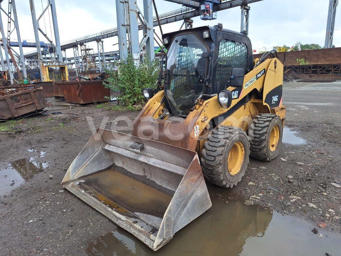 Online aukce: CATERPILLAR  246 C 4X4