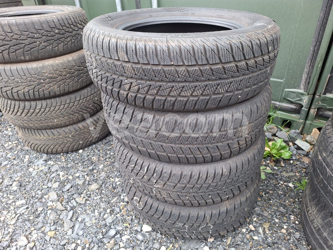Online aukce:   4KS BESTDRIVE WINTER 195/65 R15 95H XL