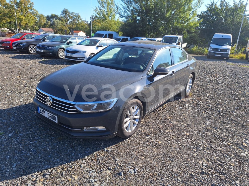 Online árverés: VOLKSWAGEN  PASSAT