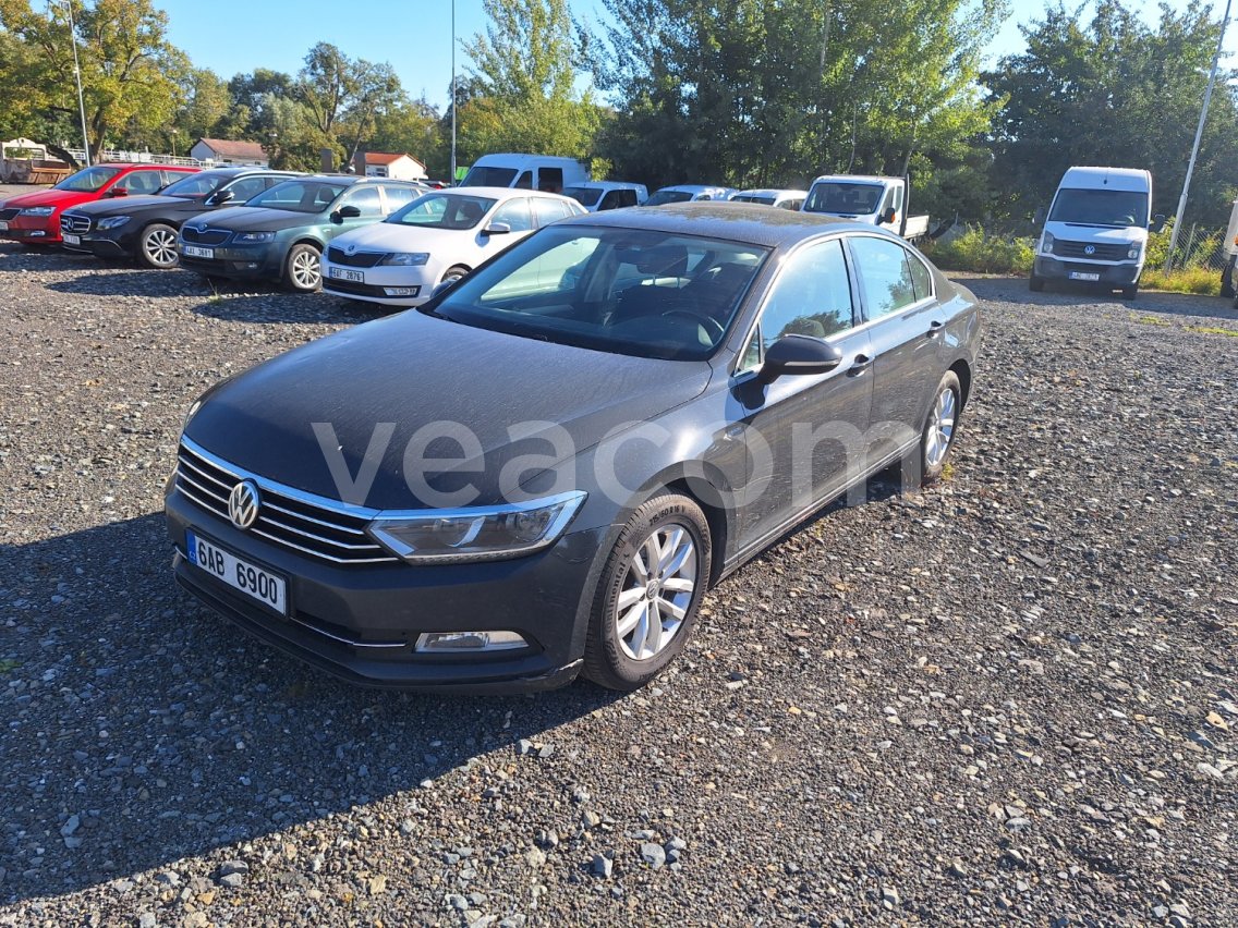 Online aukce: VOLKSWAGEN  PASSAT