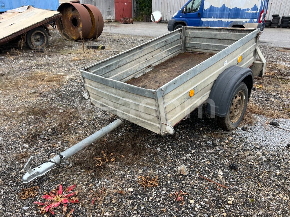 Online auction:  MR 01 B