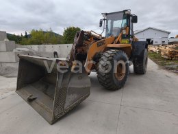 Aukcja internetowa: CASE  821C