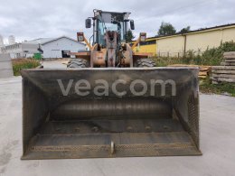 Online aukce: CASE  821C