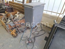 Aukcja internetowa:  UNIVERZÁLNÍ STAVEBNÍ ELEKTRICKÝ ROZVADĚČ USR-1B