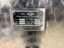 Online aukce:   NEREZOVÁ CISTERNA 4000 LITROV- 1 KUS