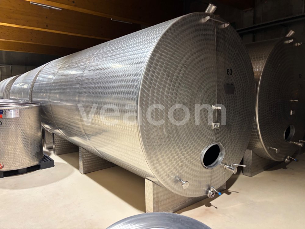 Online aukce:  NEREZOVÉ CISTERNY 19000 LITROV