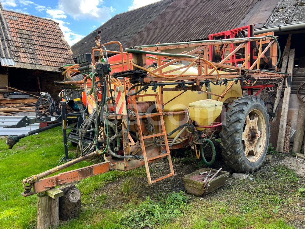 Online árverés:  PLOŠNÝ POSTŘIKOVAČ 2400, RP4 - 090