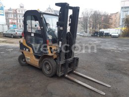 Online aukce: CATERPILLAR  GP 25N